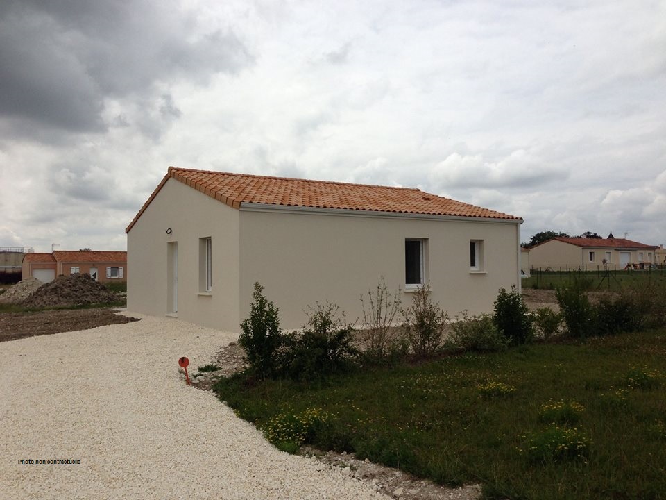 Maison neuve à Celles sur Belle